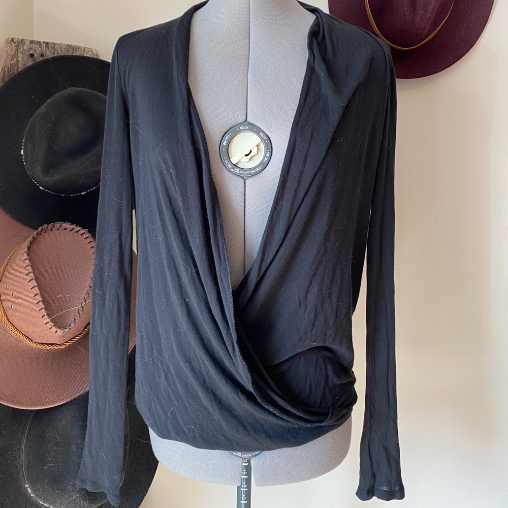 4/$25 Victoria secret top